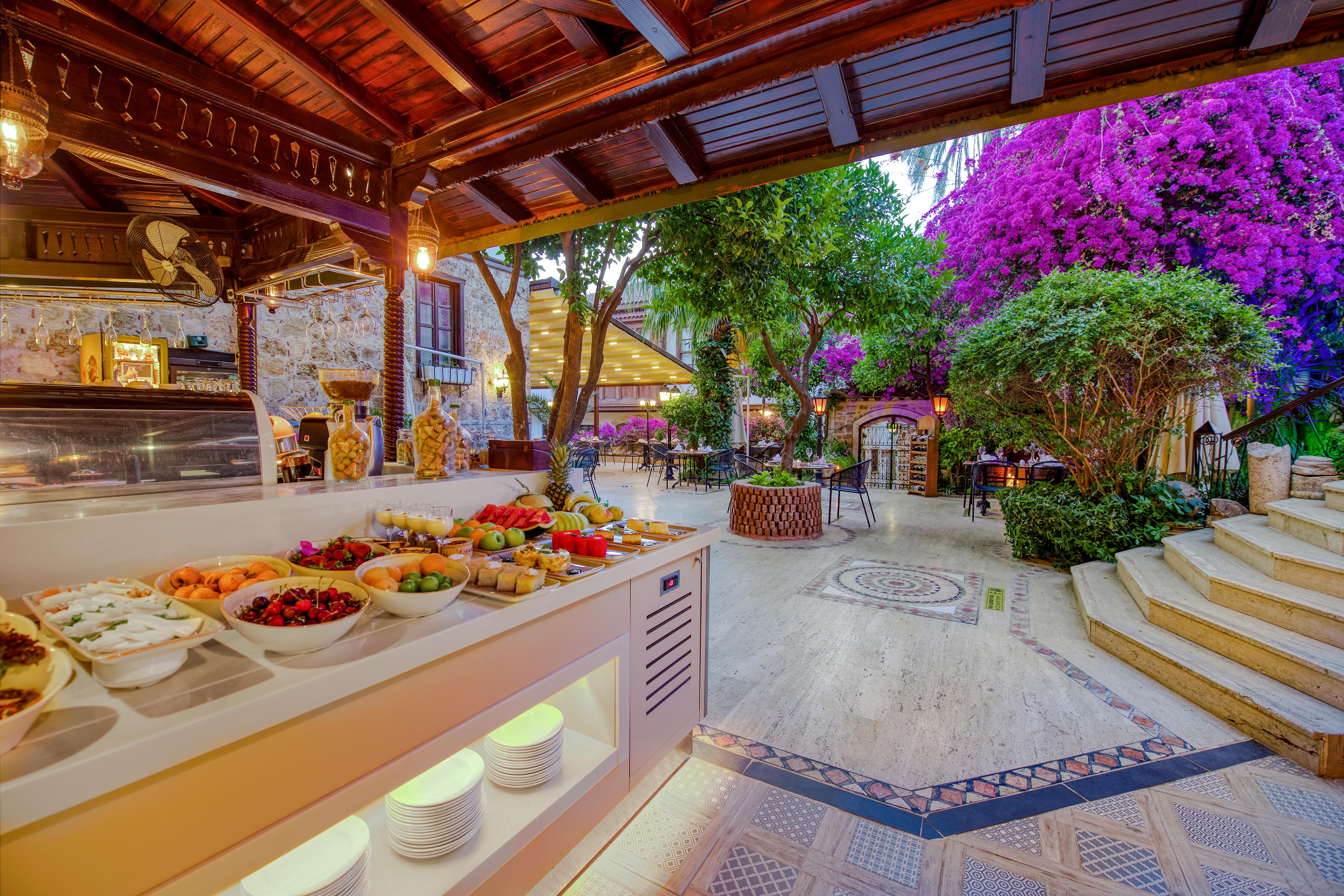 Dogan Hotel Antalya Exterior foto