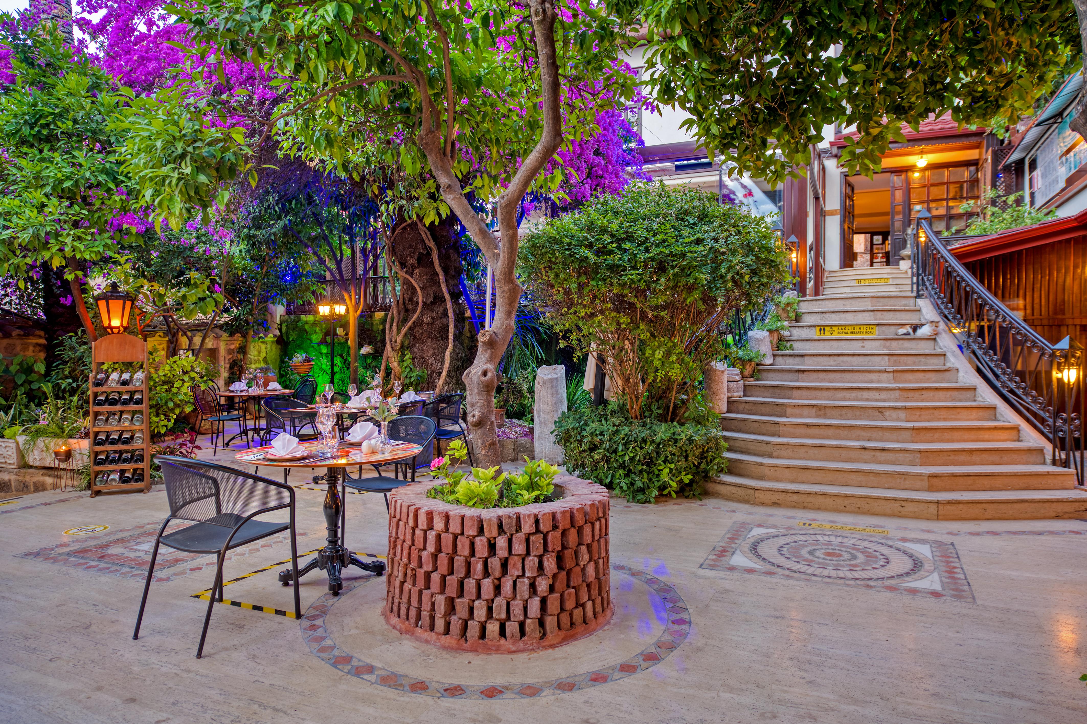 Dogan Hotel Antalya Exterior foto