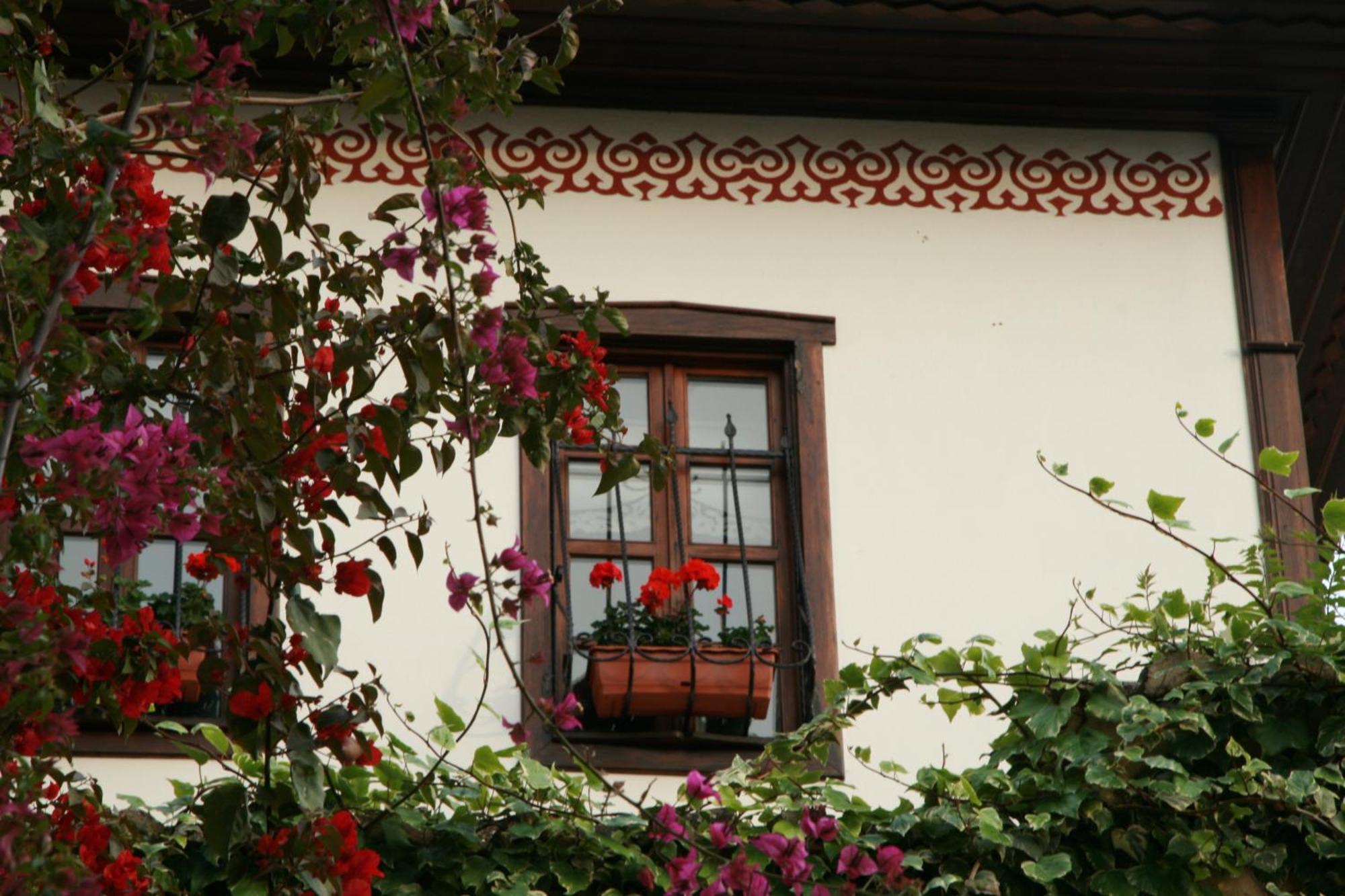 Dogan Hotel Antalya Exterior foto